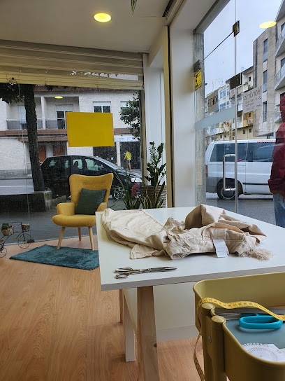 Loja de costura Atelier Alfinete D'Ouro
