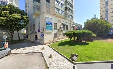 Loja de costura Atelier Alves, Arranjos de Costura